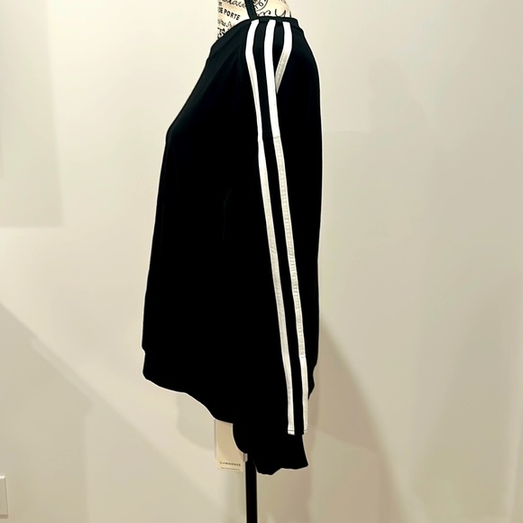 Commense Clothing Oversized Panel Sweatshirt - Picture 2 of 6